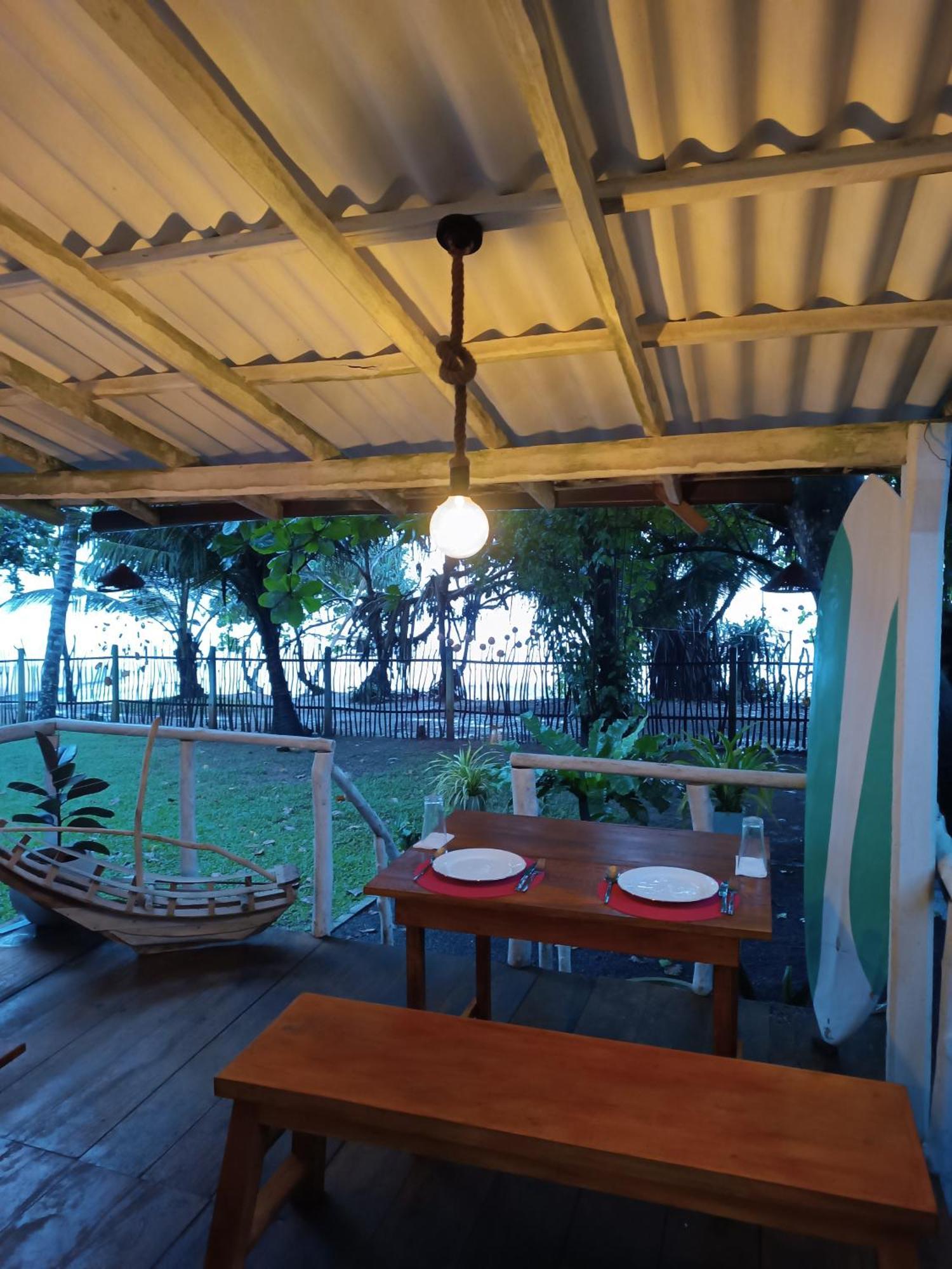 Beach House Kalukatiya - Family Villa, Seaview Room, Garden Room Dikwella Kültér fotó